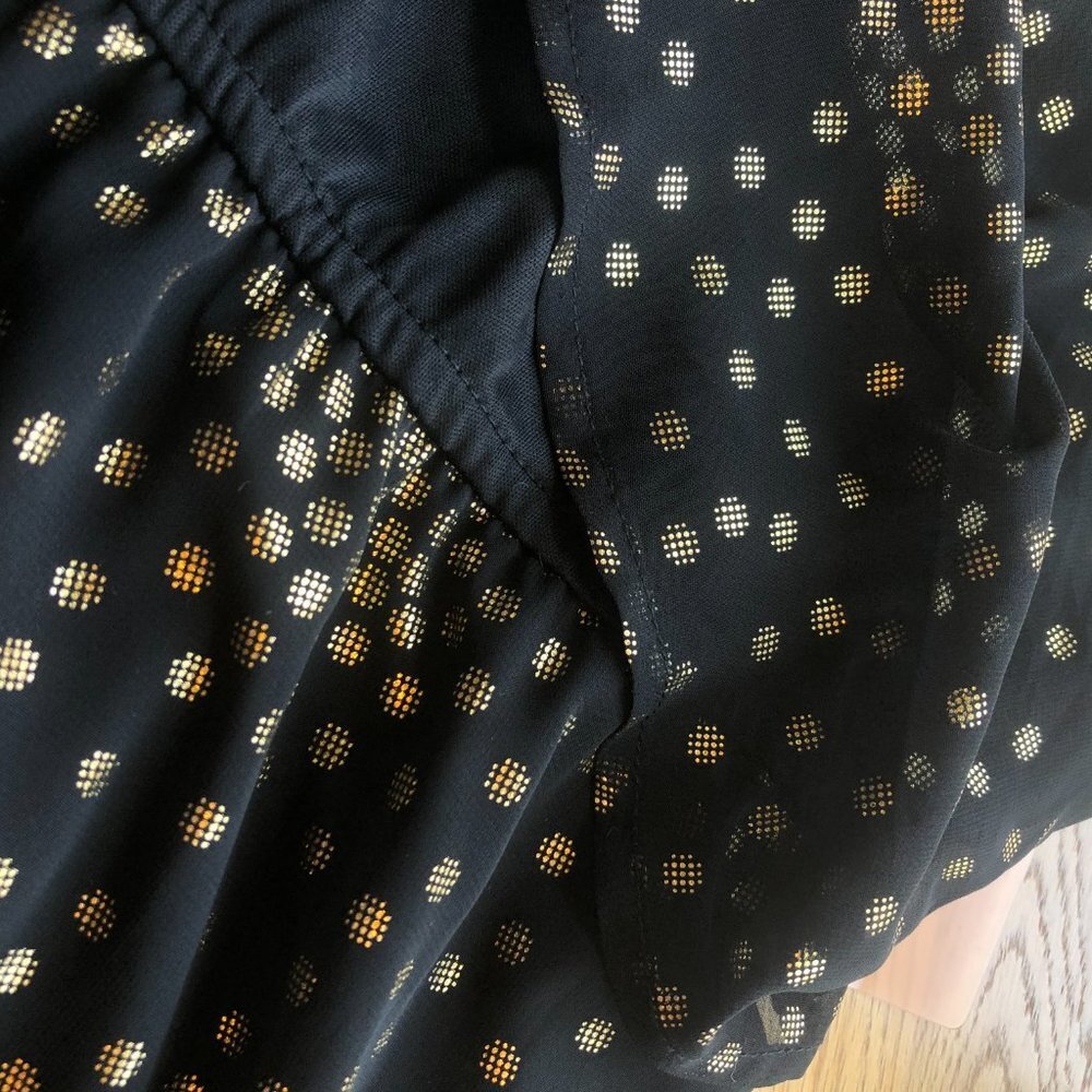 Forever 21 Black Gold Dress Medium NWT - Picture 8 of 10